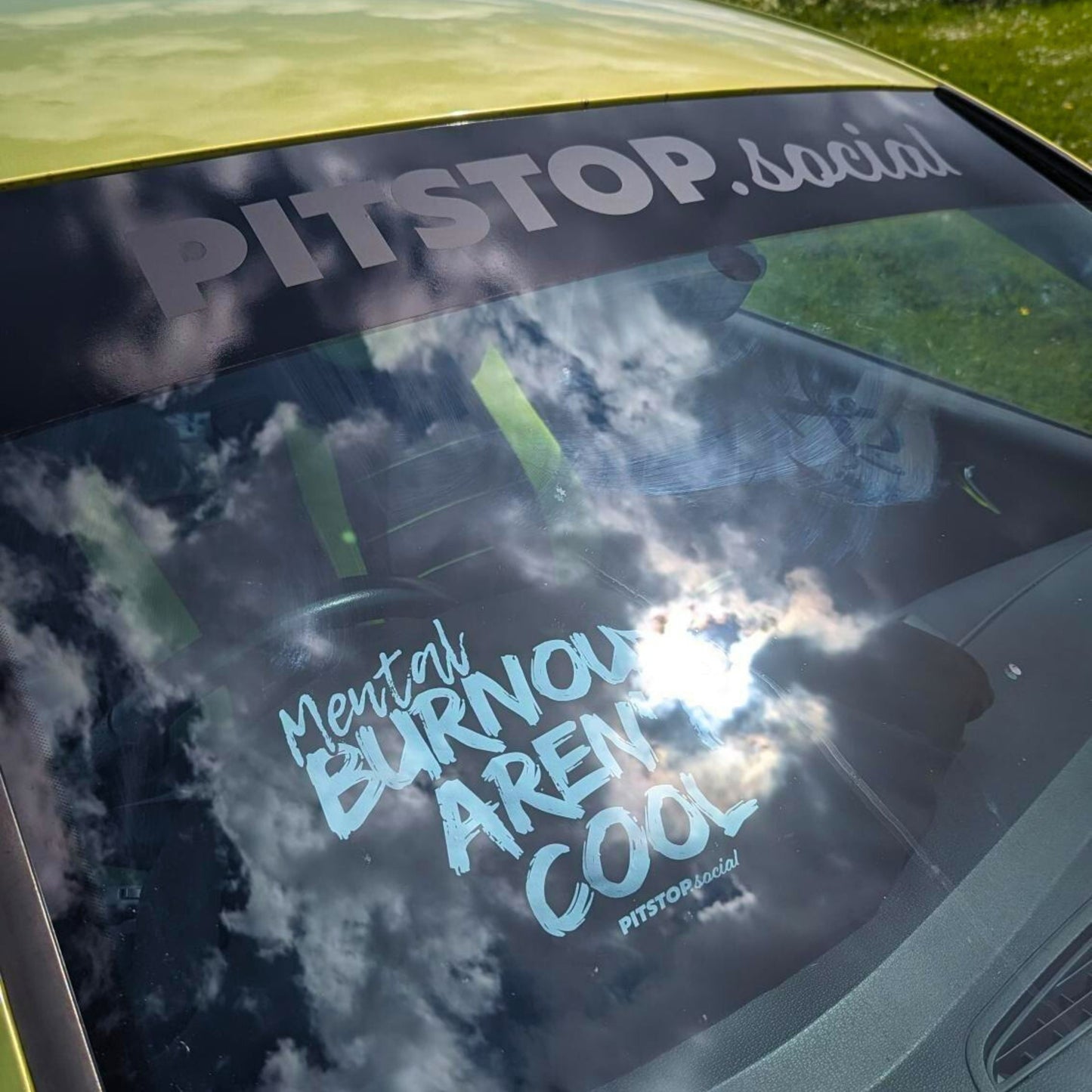 PITSTOP.Social Sun Strip Window Banner